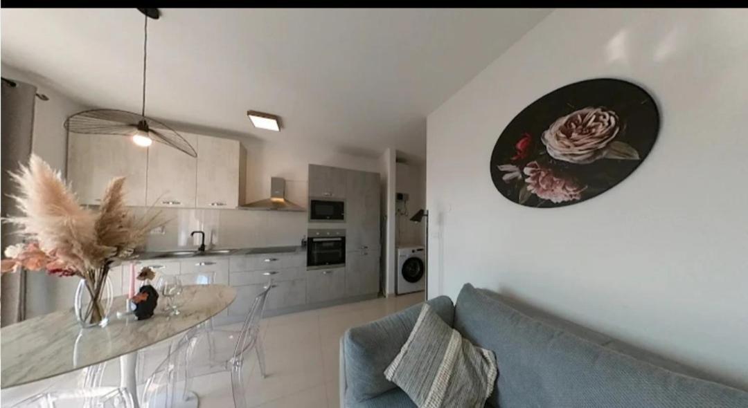 New Apartman P & B Apartment Trogir Exterior photo
