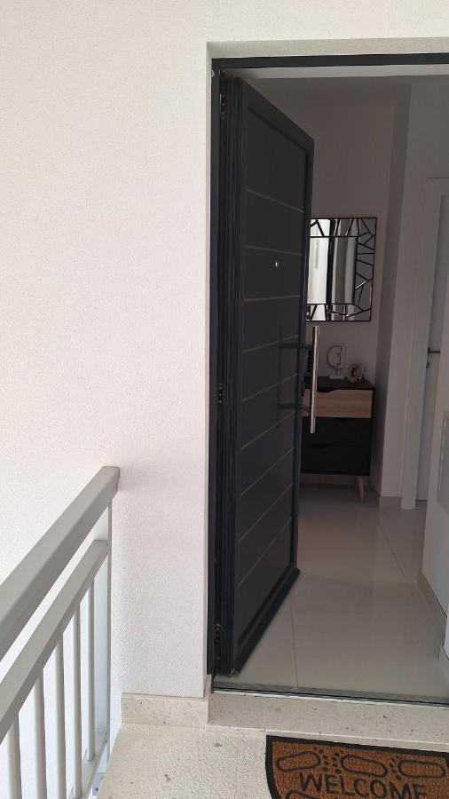 New Apartman P & B Apartment Trogir Exterior photo